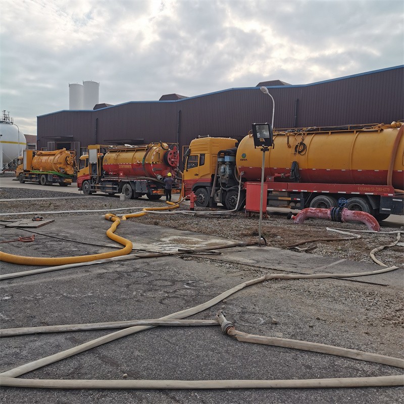 管城污水池清理