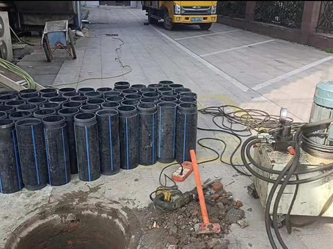 管城PE置换管厂家 DN315置换管 非开挖管短管置换